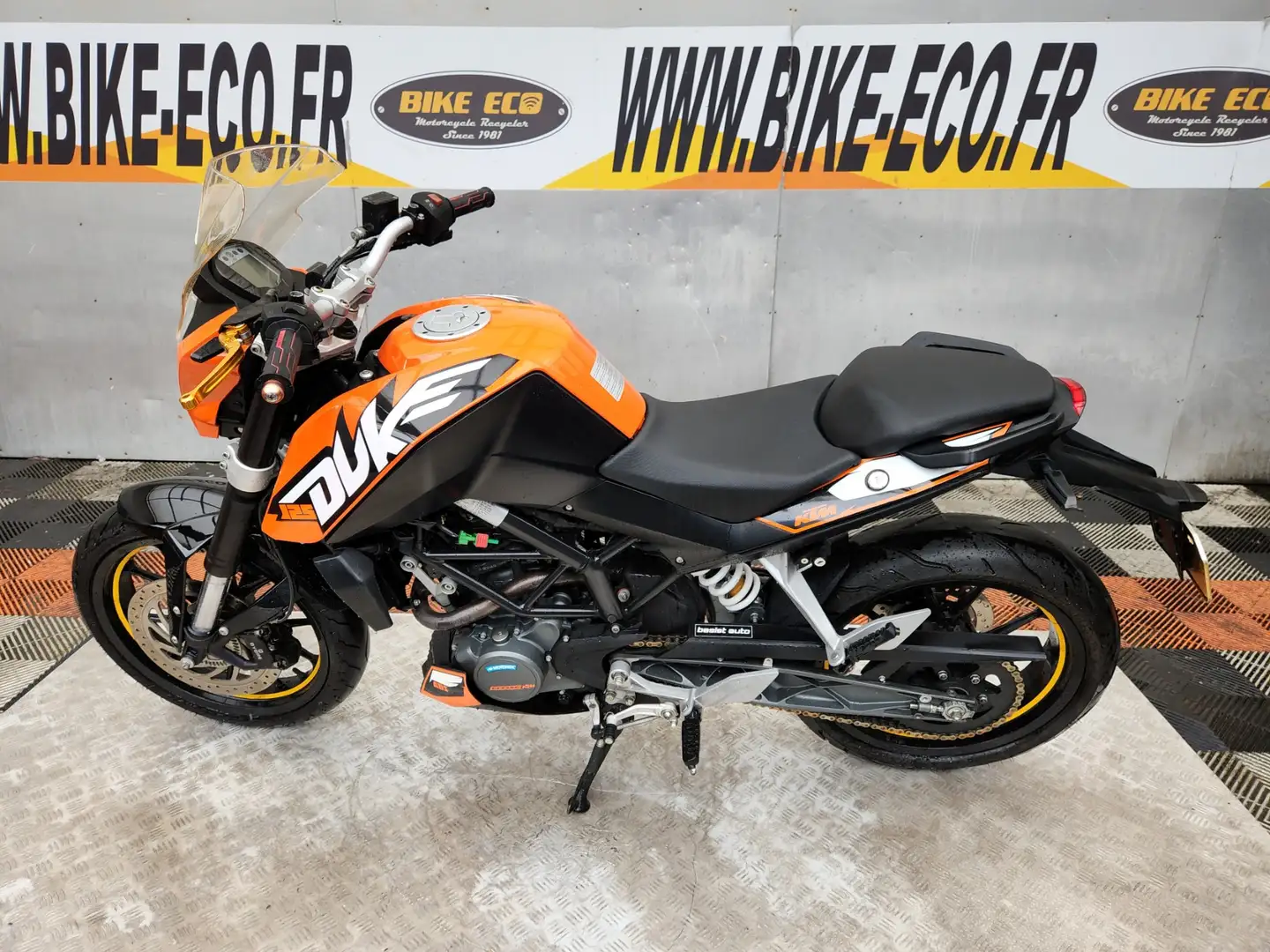 KTM 125 Duke Оранжевий - 2
