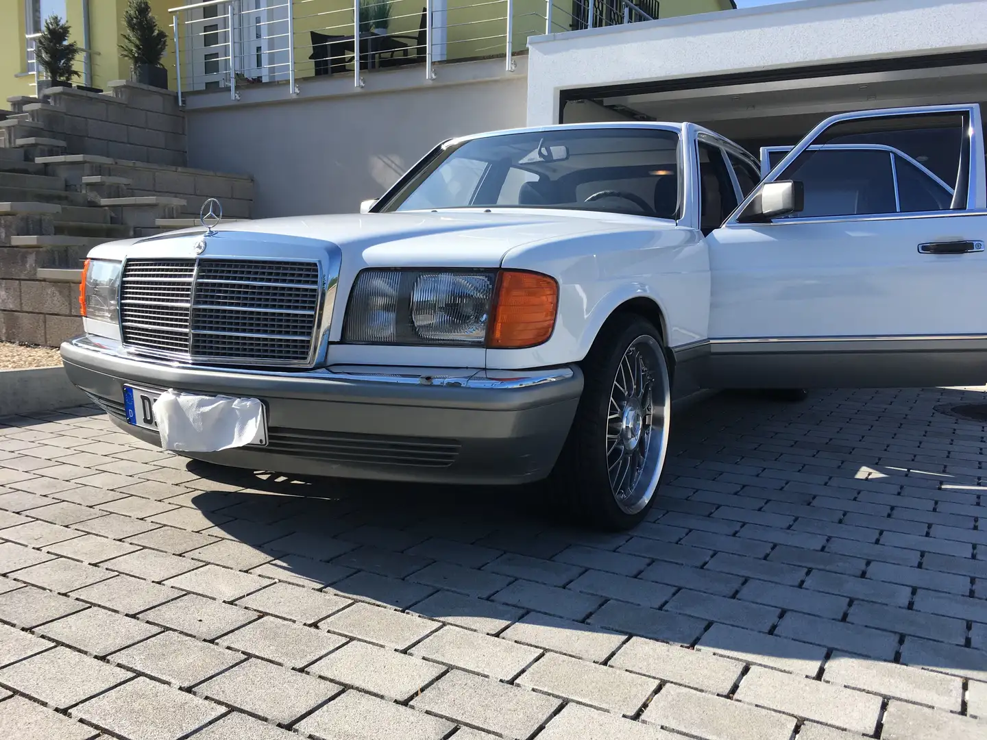 Mercedes-Benz S 260 SE Weiß - 2