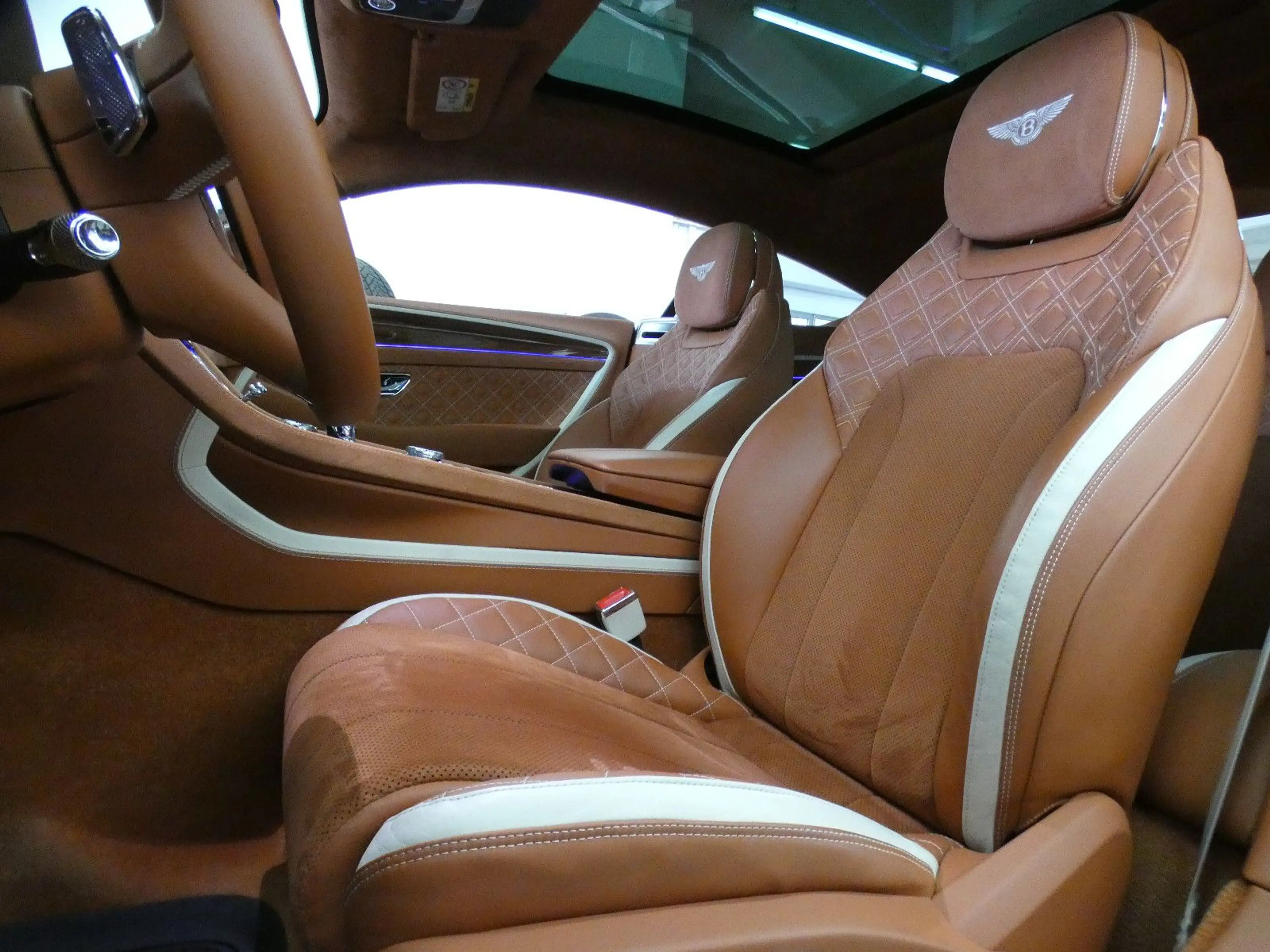 Bentley Continental GT SPEED*MATRIX*HEAD-UP*PANO*360°CAM — photo 13