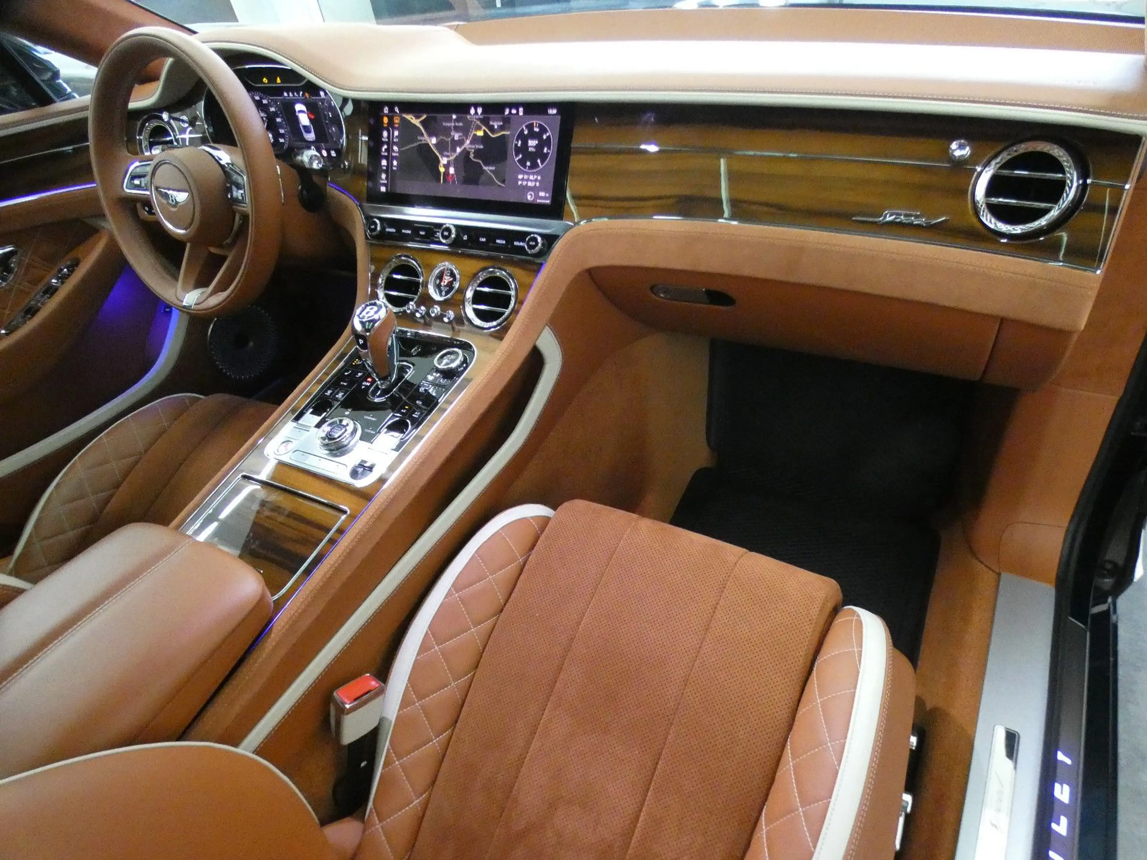 Bentley Continental GT SPEED*MATRIX*HEAD-UP*PANO*360°CAM — photo 15