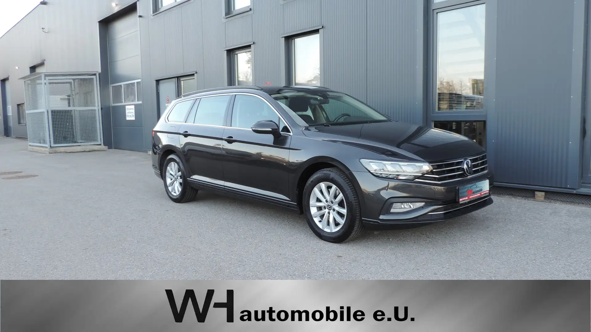 Volkswagen Passat Variant Business 2,0 SCR TDI DSG / MODELL 2021 / ACC / LED Grau - 1