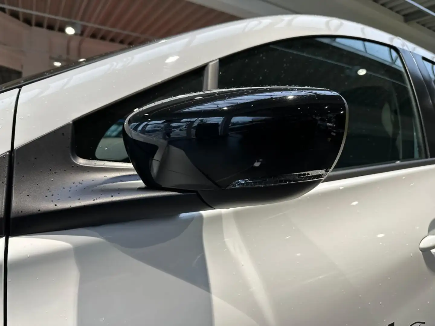 Renault ZOE EV50 110 PS Evolution ABS Bílá - 2