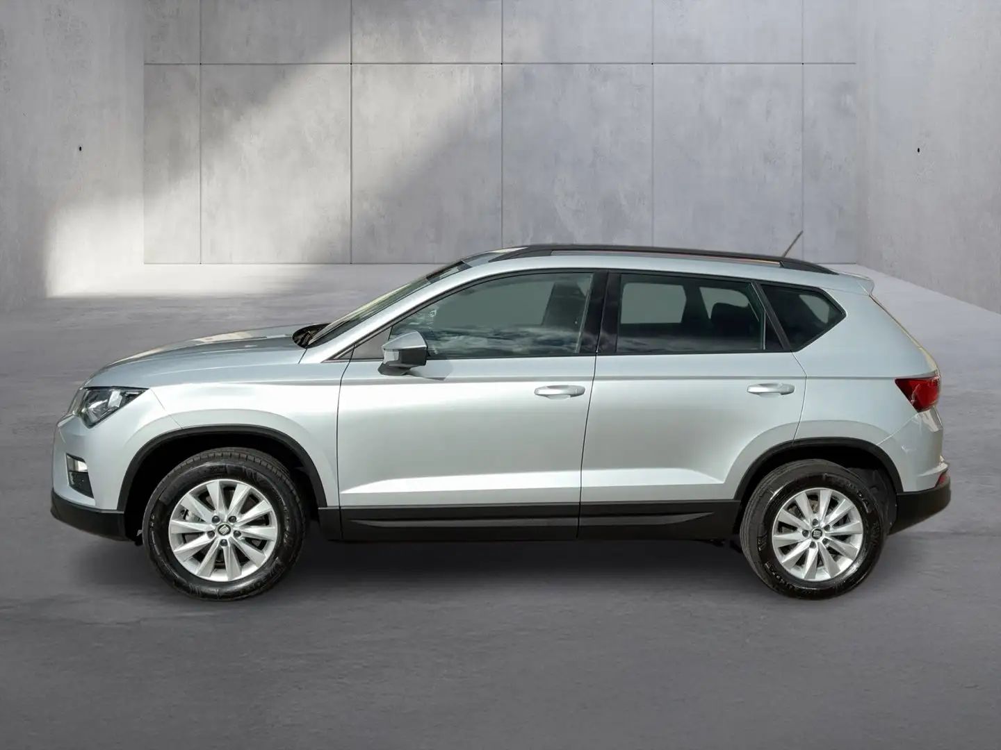 SEAT Ateca Reference 1.6 TDI Silber - 2