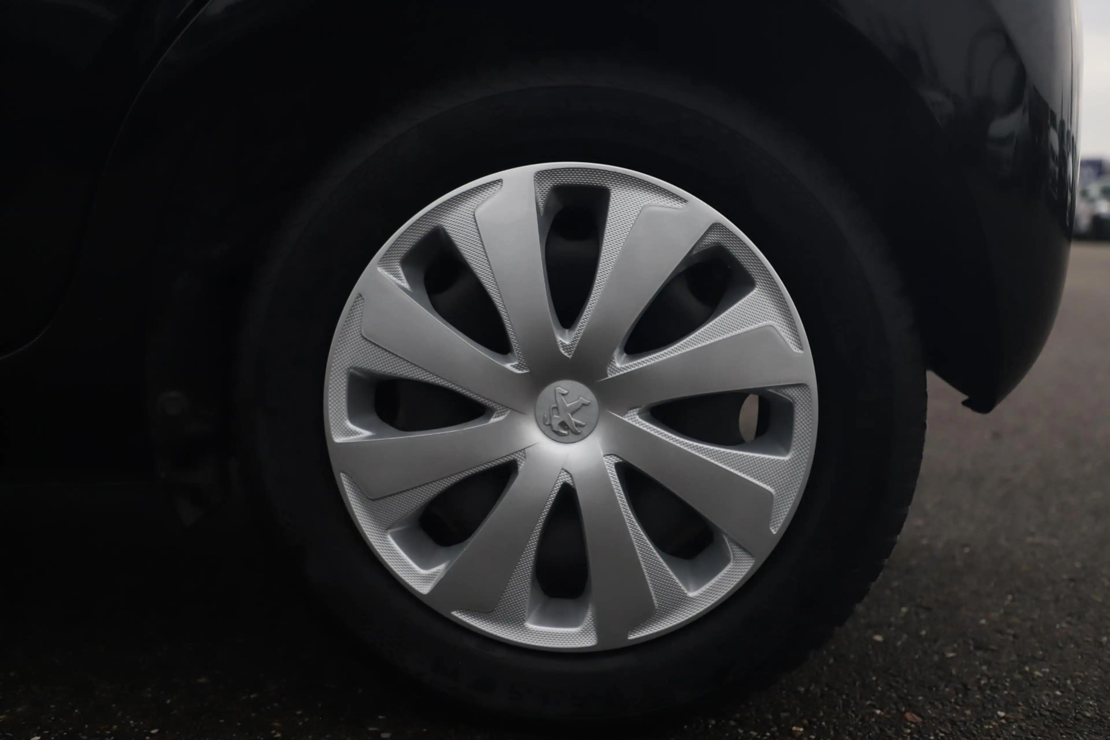 Peugeot 108 1.0 e-VTi Active Radio Bluetooth Airco Elektrische — photo 6