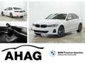 BMW 330 e Automatik Innovationsp. Sport Aut. Glasdach Weiß - thumbnail 1