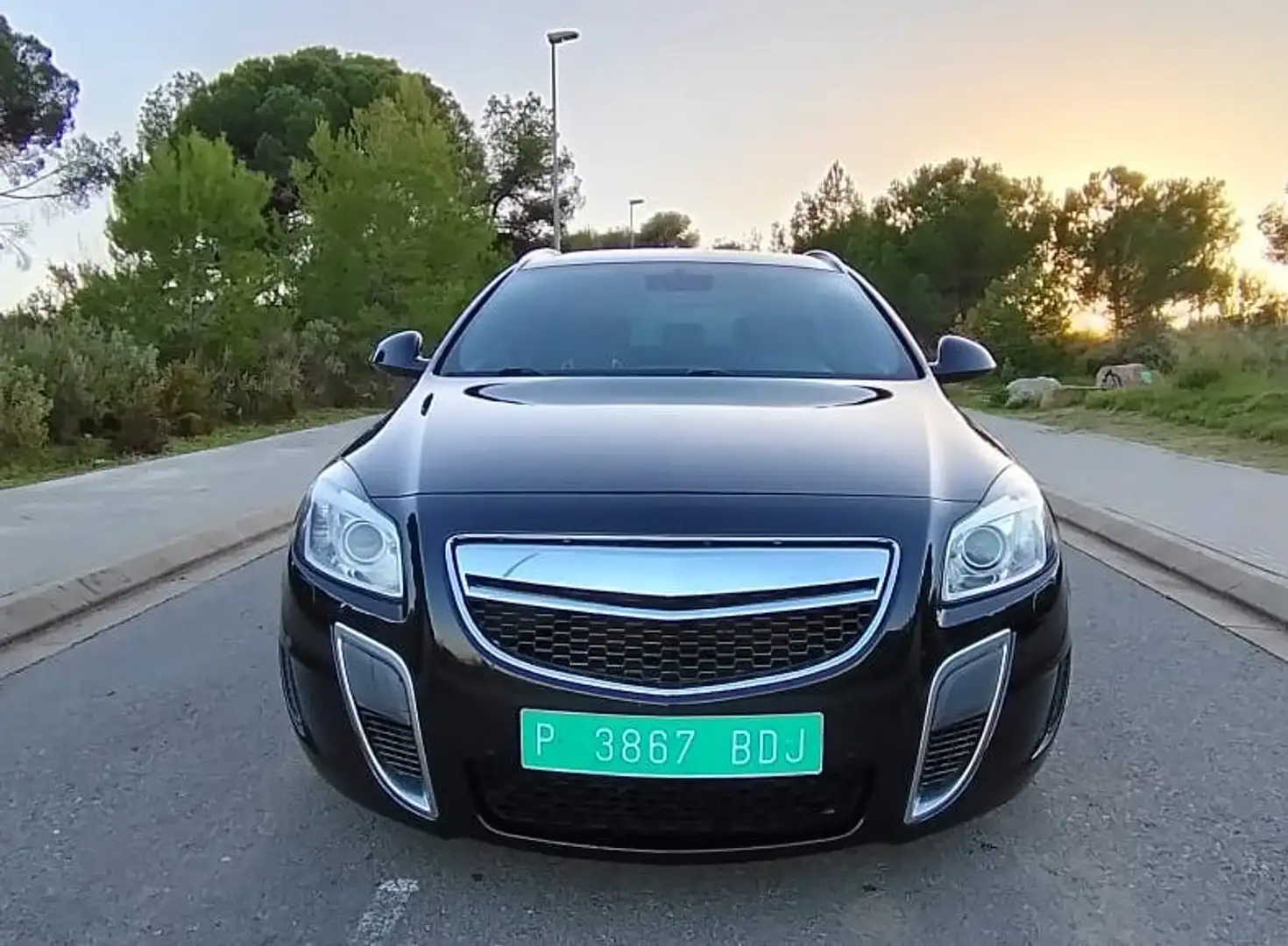 Opel Insignia ST 2.8 V6 Turbo OPC Aut. Zwart - 2