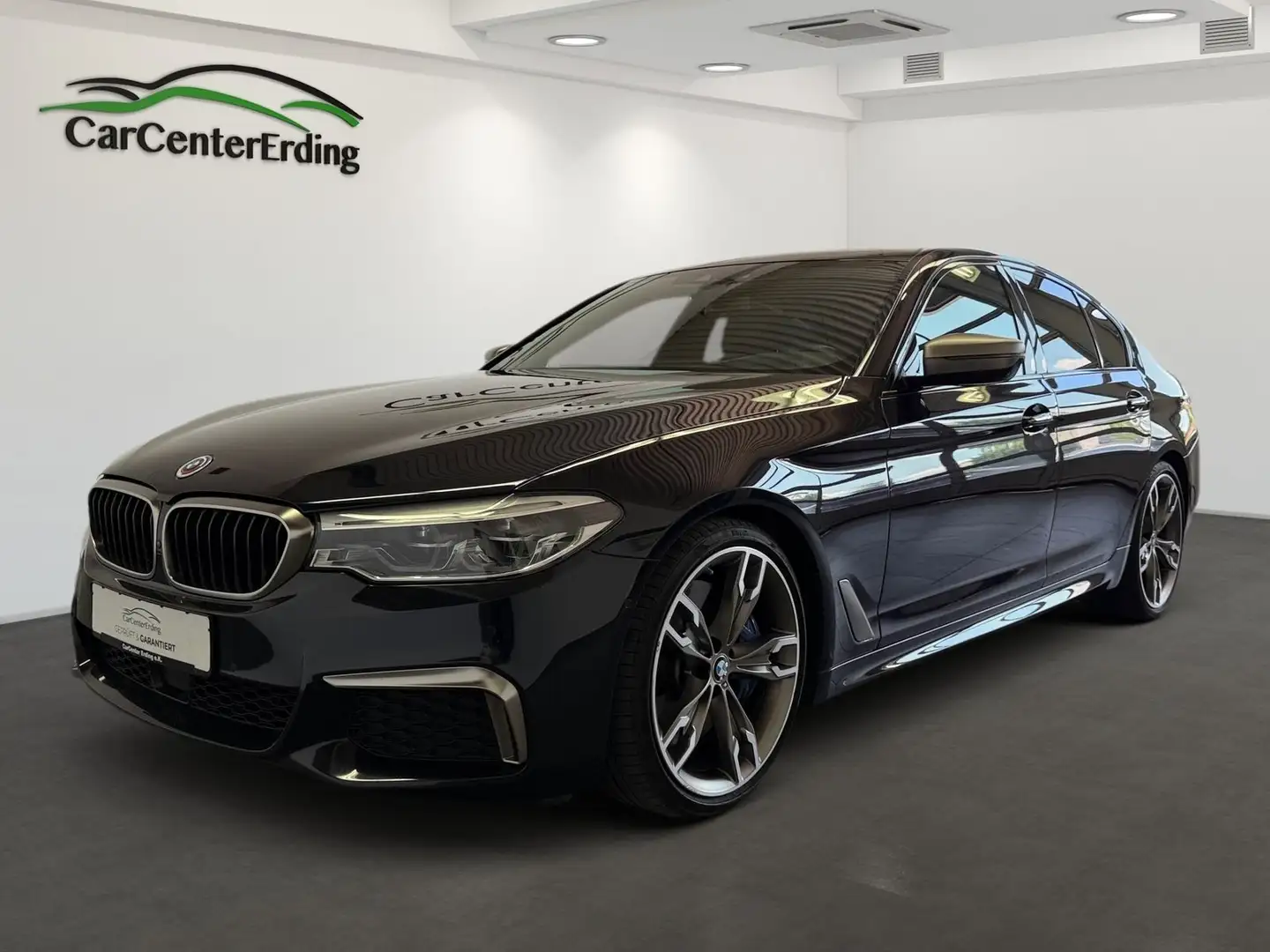 BMW 550 dLim.xDrive*A.LED*ACC*360*H&K*Massage*HUD* Noir - 1
