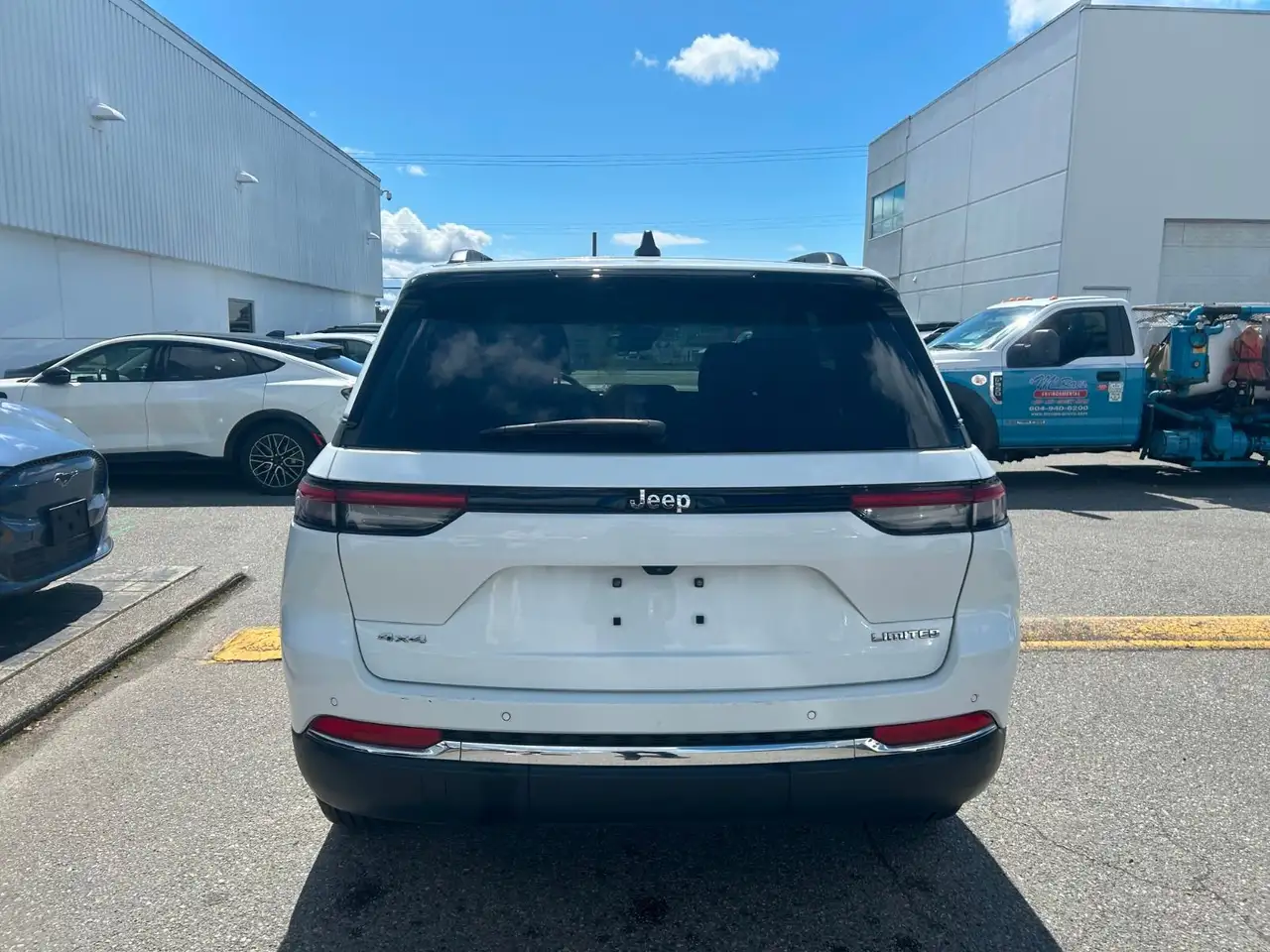 Jeep Grand Cherokee снимка Jeep Grand Cherokee