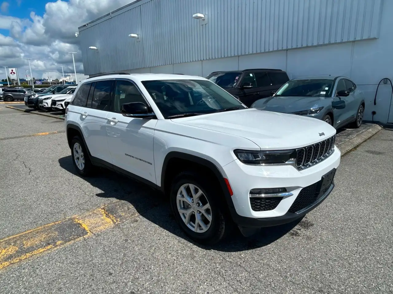 Jeep Grand Cherokee снимка Jeep Grand Cherokee