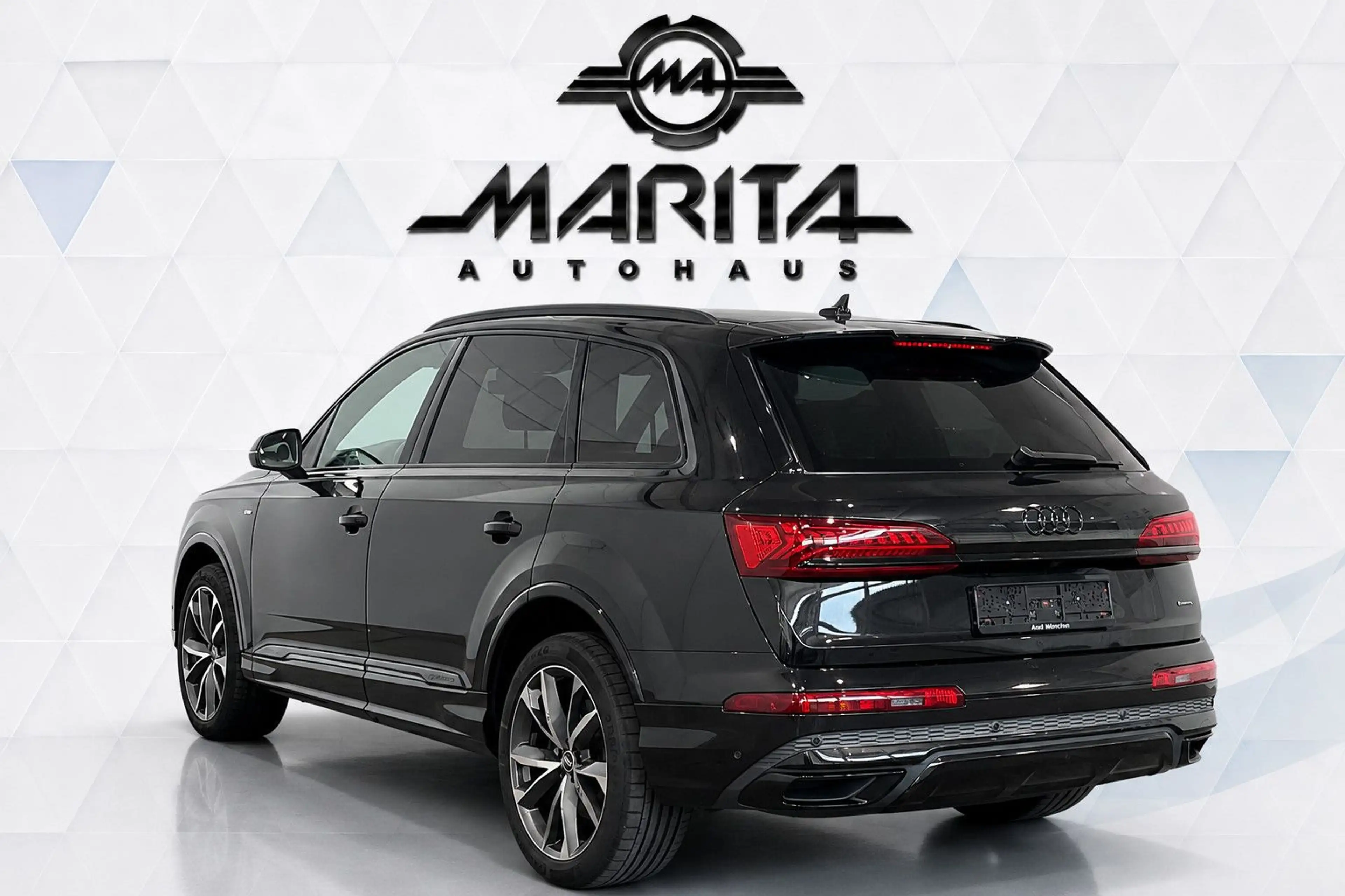 Audi Q7 50|S-LINE|7-SITZ|LUFTFEDER.|PANORAMA|KAMERA| — photo 4