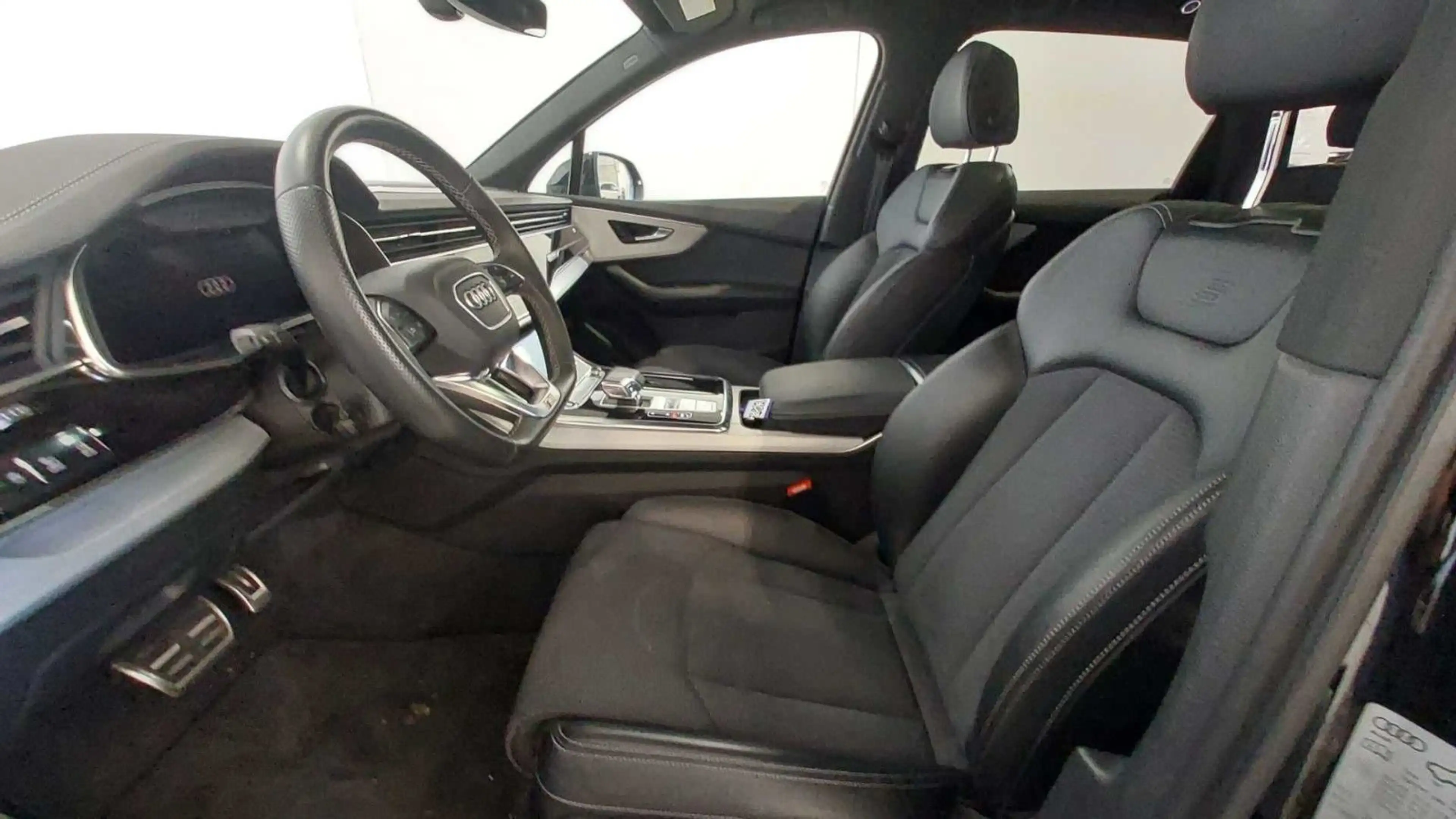 Audi Q7 50|S-LINE|7-SITZ|LUFTFEDER.|PANORAMA|KAMERA| — photo 3