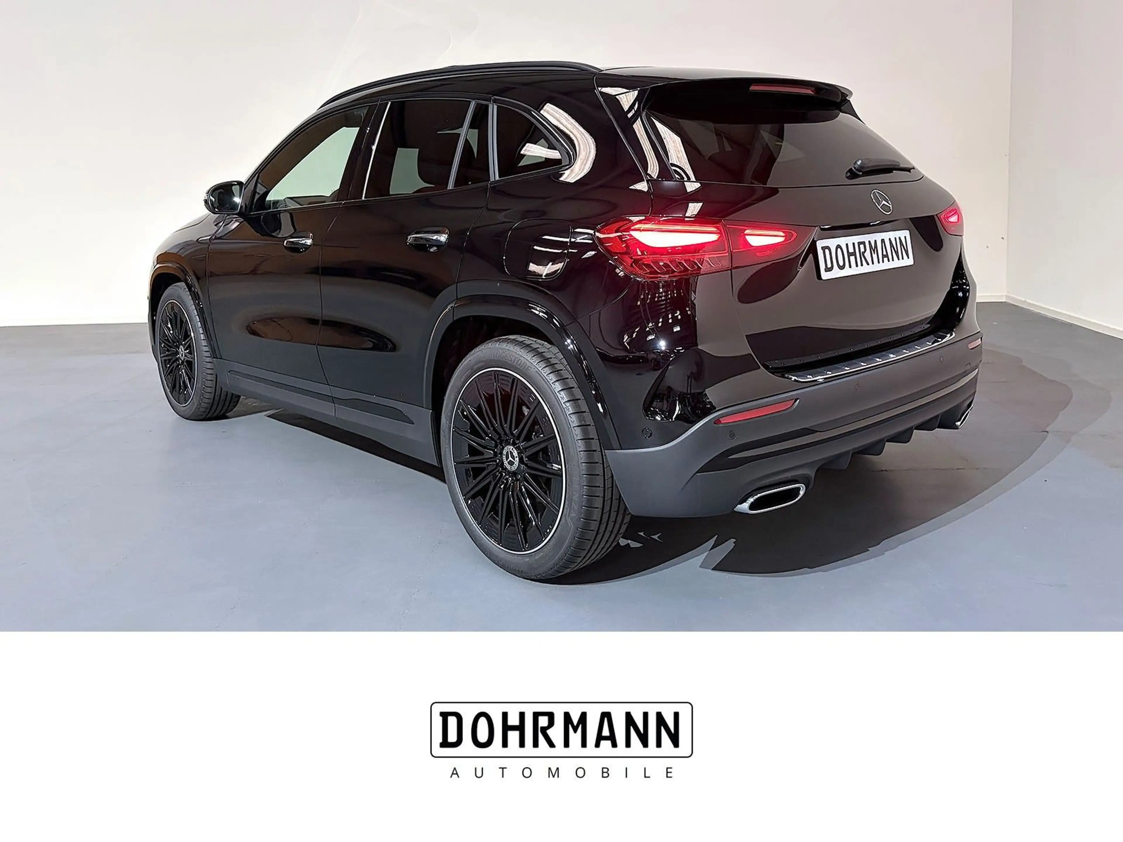 Mercedes-Benz GLA 200 AMG Line Plus*Night*Black/red/MY27/Full! — photo 2