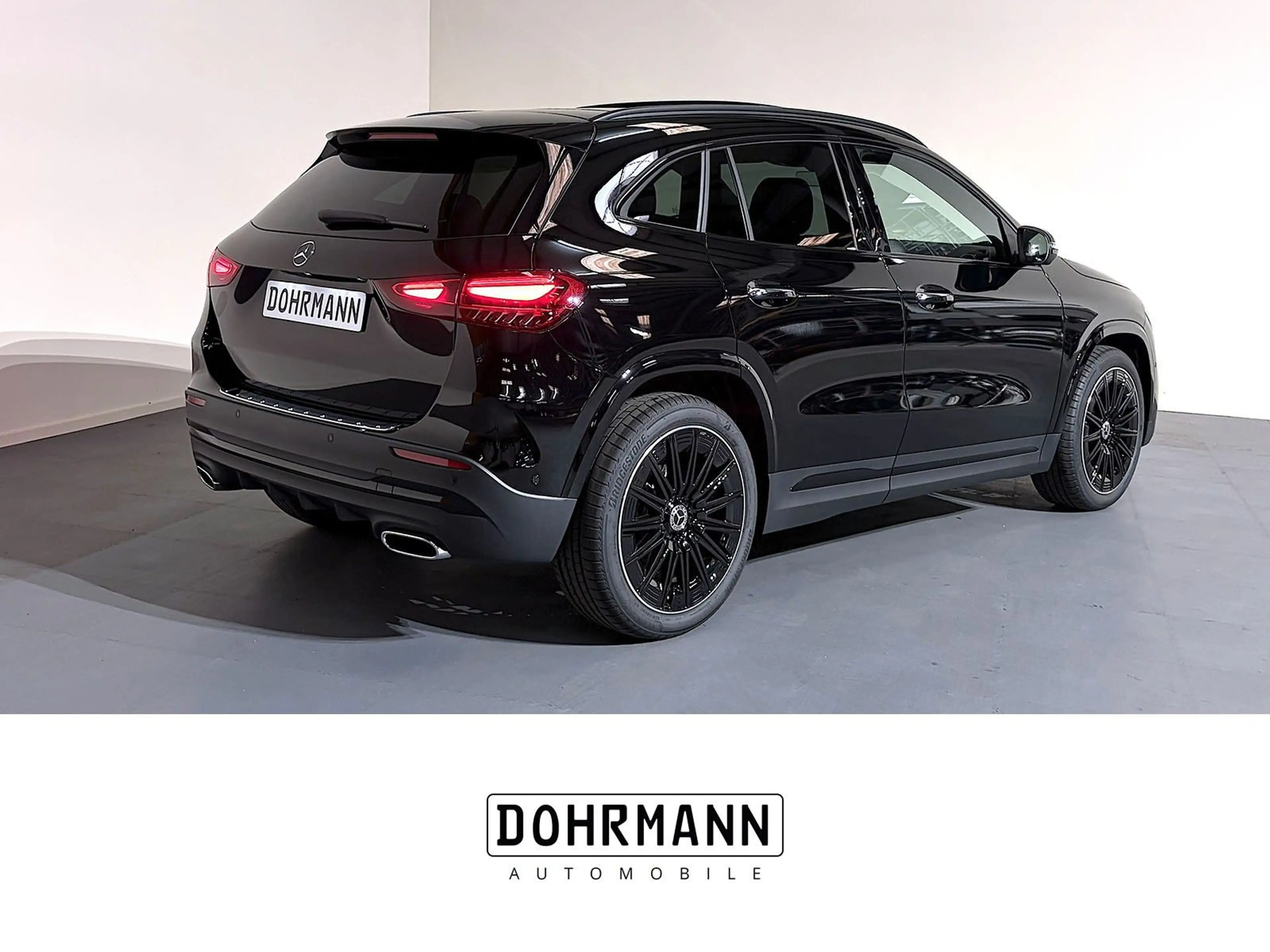 Mercedes-Benz GLA 200 AMG Line Plus*Night*Black/red/MY27/Full! — photo 7