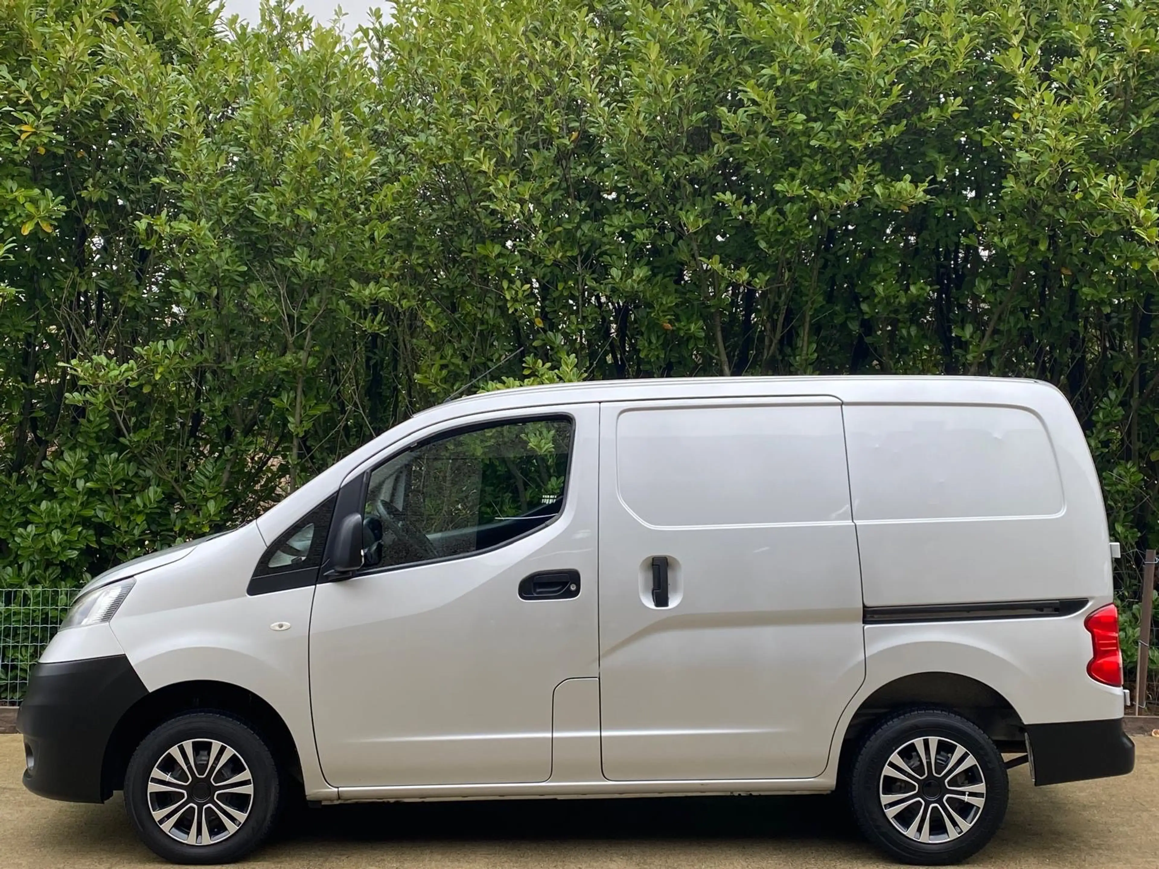 Nissan NV200 1.5 dCi / AIRCO / REG+LIM DE VITESSE / GARANTIE!! — photo 2