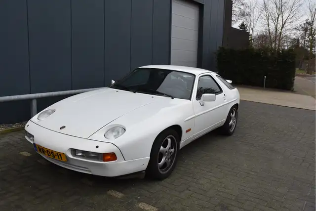 Porsche 928 5.0 S4 Handbak