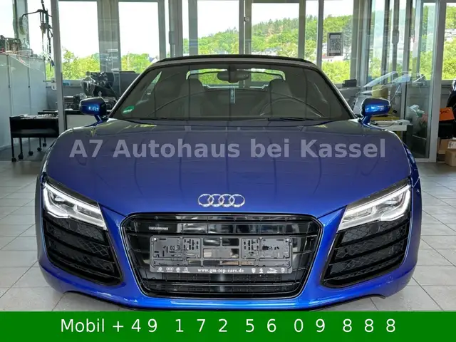 Audi R8 view 6