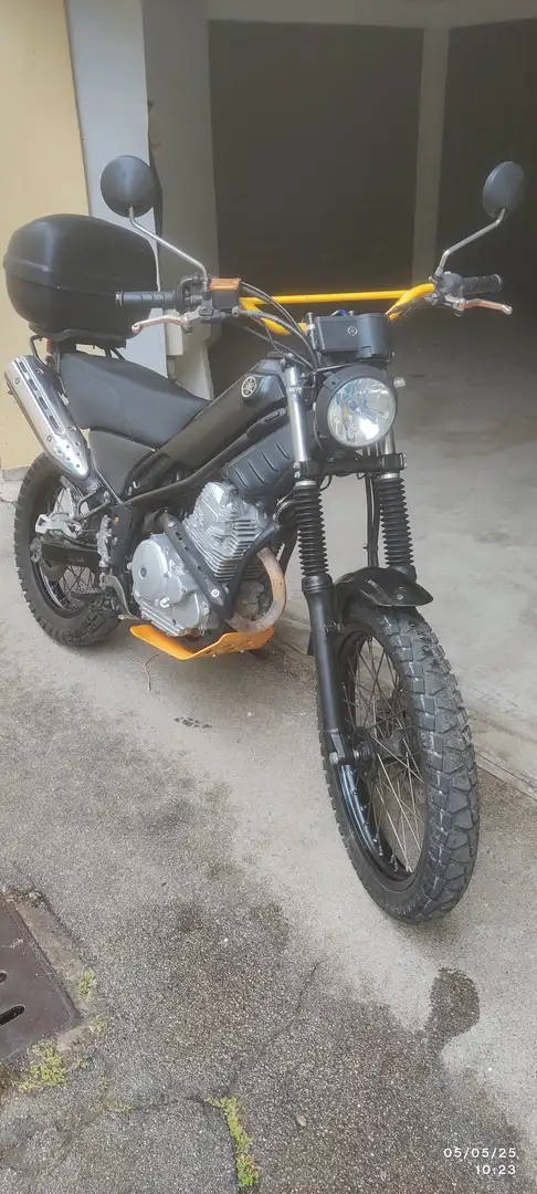 Yamaha Tricker XG 250 Black - 2