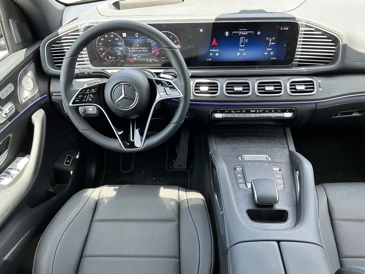 Mercedes-Benz GLE снимка Mercedes-Benz GLE