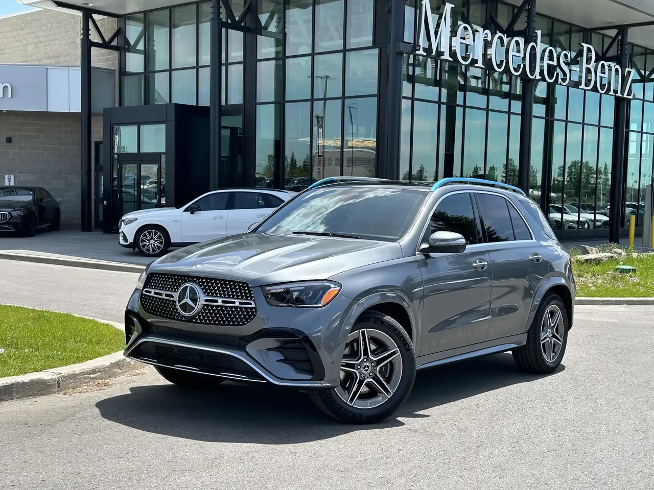 Mercedes-Benz GLE снимка Mercedes-Benz GLE