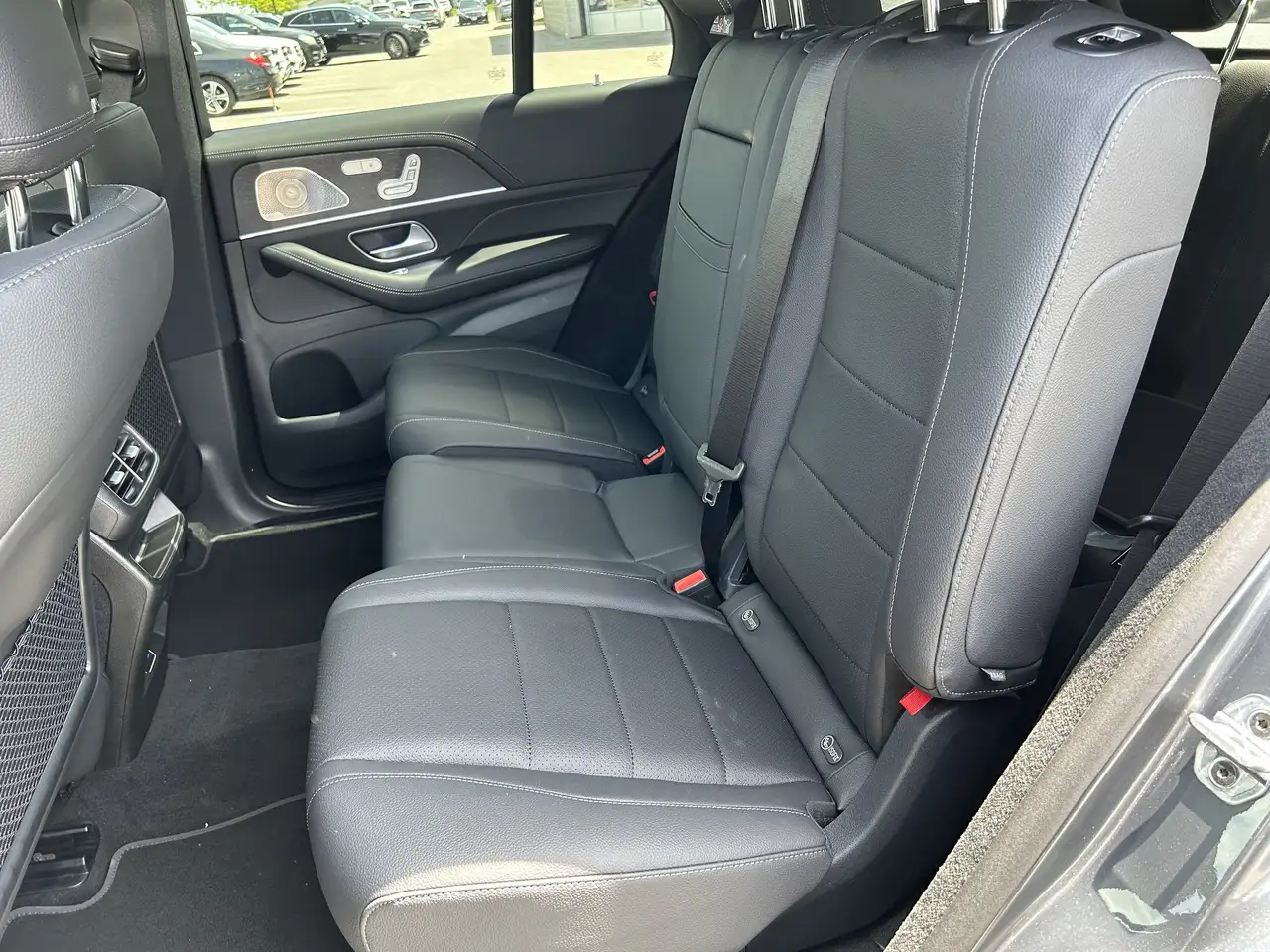 Mercedes-Benz GLE снимка Mercedes-Benz GLE