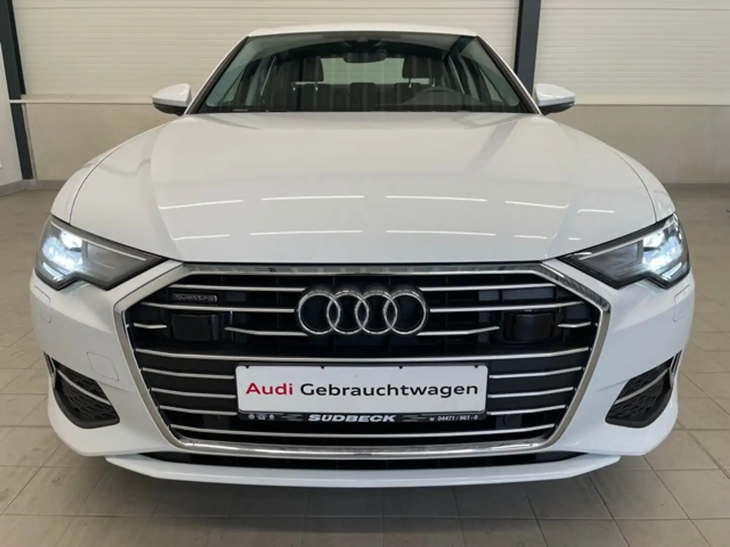 Audi A6 Lim. 40 TDI quattro sport Weiß - 2