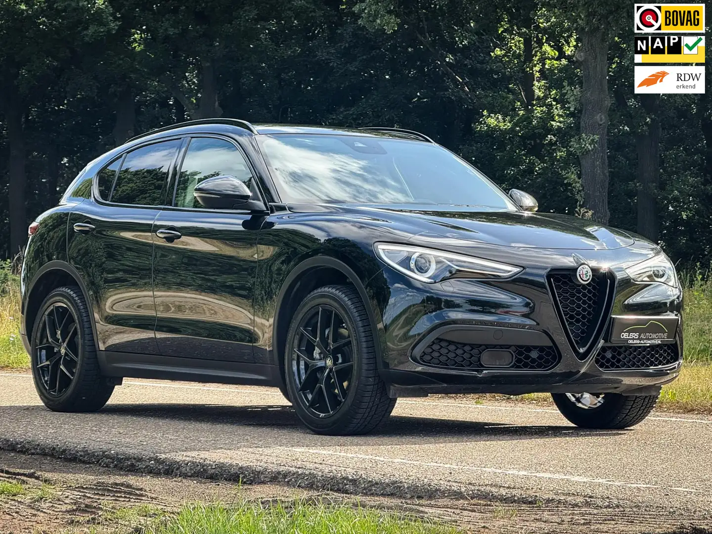 Alfa Romeo Stelvio 2.0 T AWD B-Tech | CarPlay | Panorama | Clime | Ad Zwart - 1