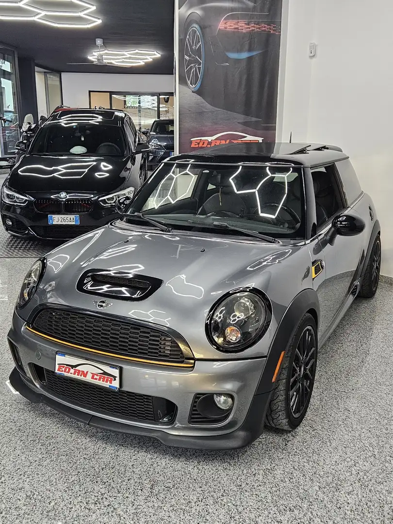 MINI John Cooper Works 1.6 - 1