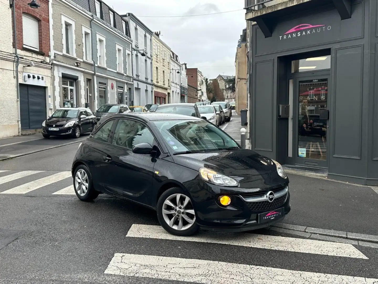 Opel Adam 1.4 Twinport 87 ch S/S / APPLE CARPLAY / IDEAL JEUNE PERMIS Noir - 1