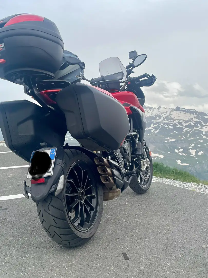 MV Agusta Turismo Veloce 800 - 1