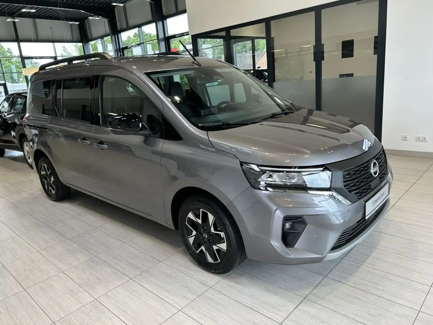 Nissan Townstar DIG-T 130 Kombi L2 Tekna - 2
