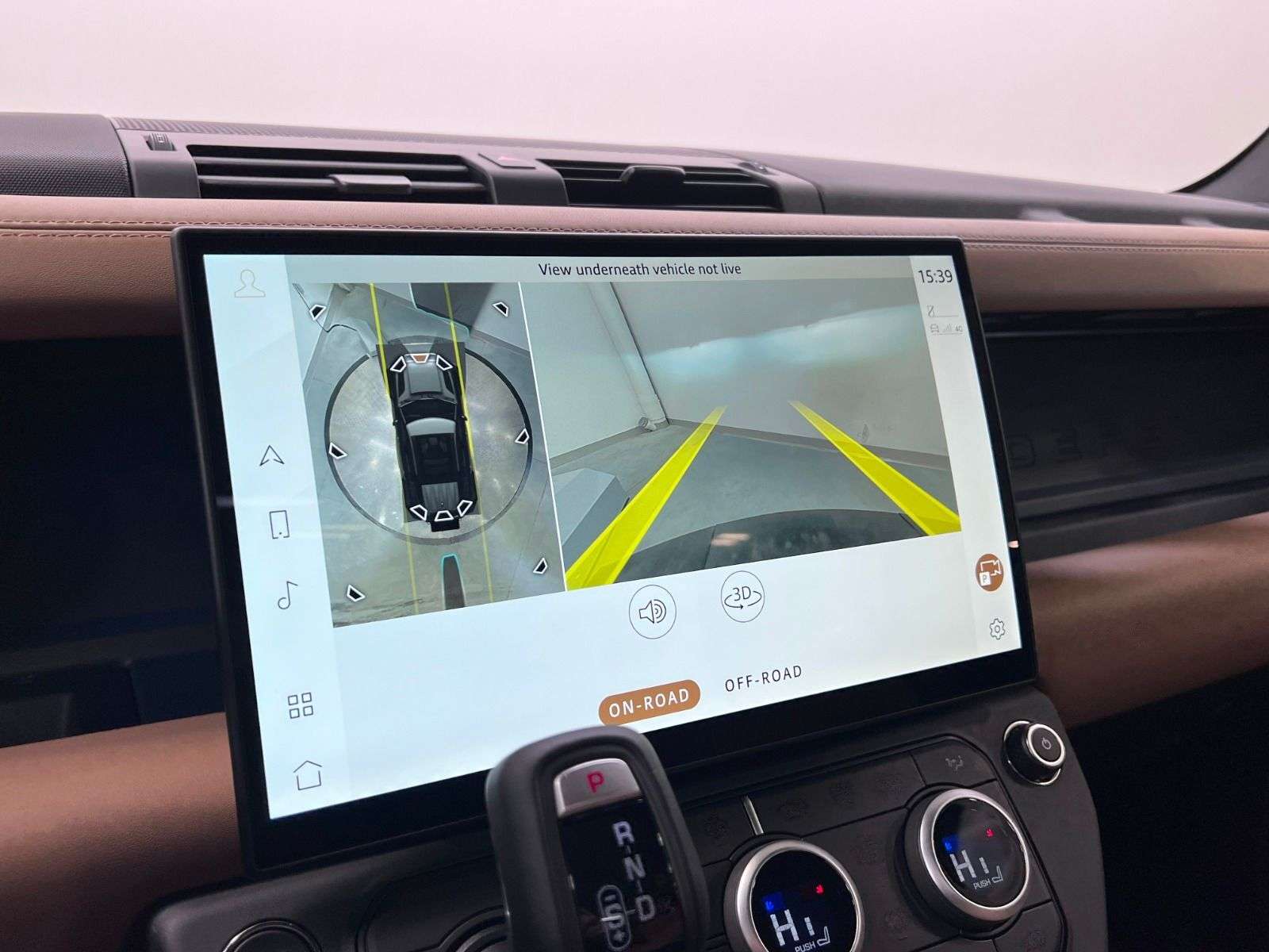 2026 Land Rover Defender 110 P400 X-DYNAMIC SE thumb 22