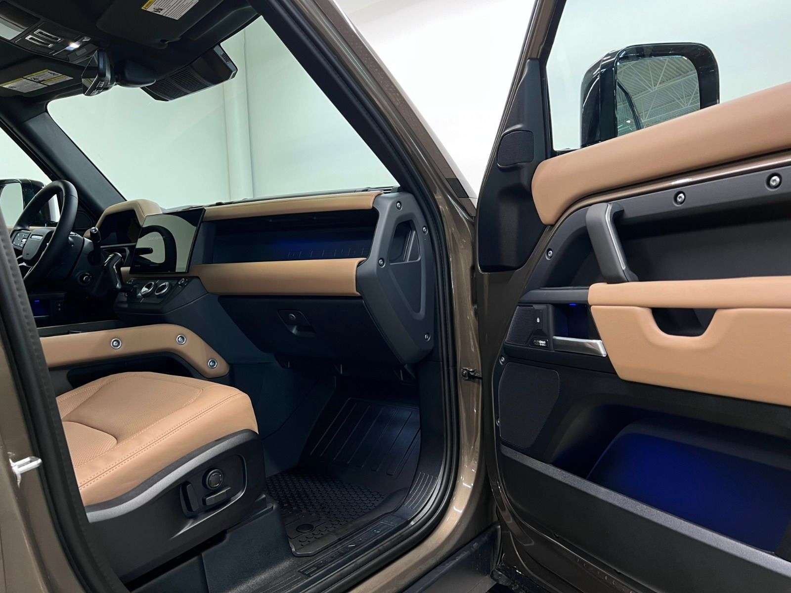 2026 Land Rover Defender 110 P400 X-DYNAMIC SE thumb 27