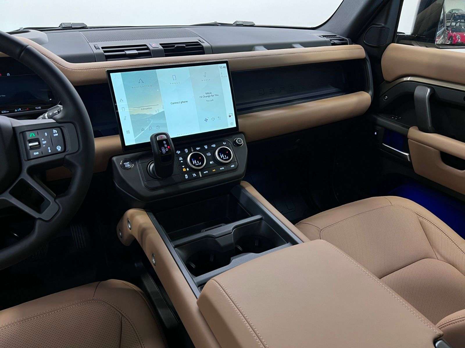 2026 Land Rover Defender 110 P400 X-DYNAMIC SE thumb 17