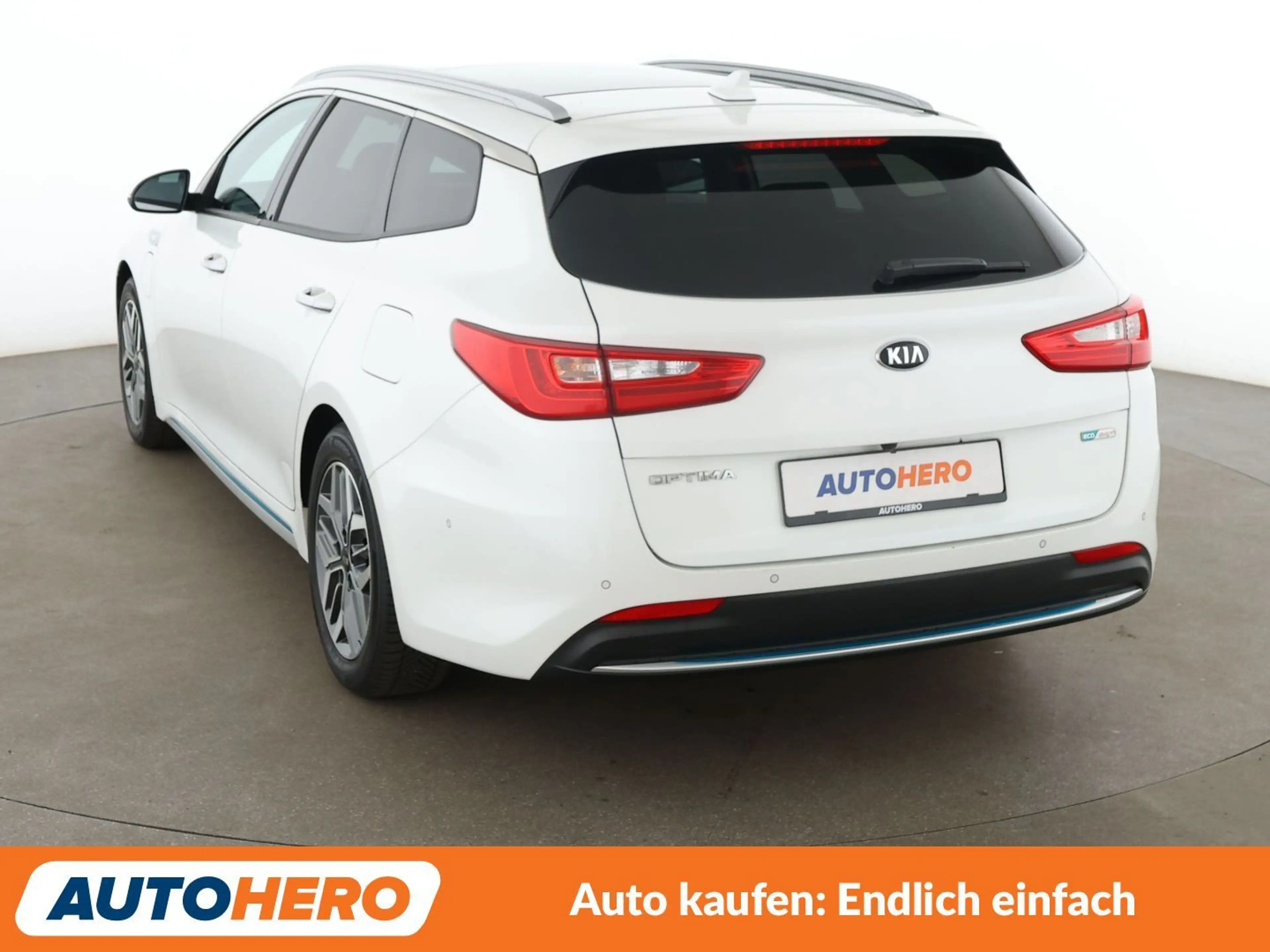 Kia Optima 2.0 Hybrid Spirit Aut.*NAVI*ACC*PDC*SHZ* — photo 4