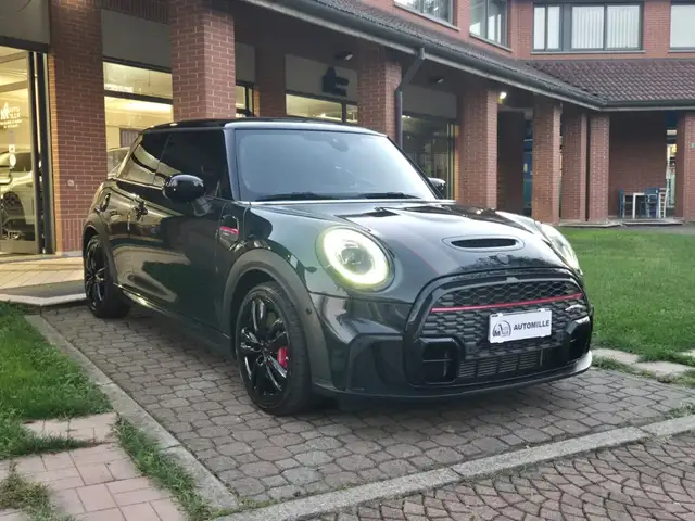 MINI John Cooper Works 2.0 Twin Power Turbo