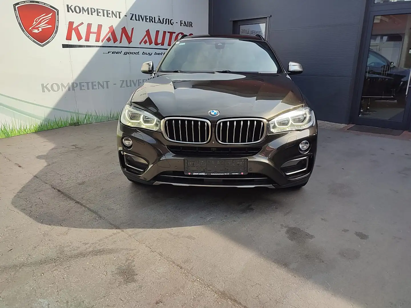 BMW X6 xDrive30d Sport Coupé Aut. *M-Paket*Leder*LED*H... Brązowy - 2