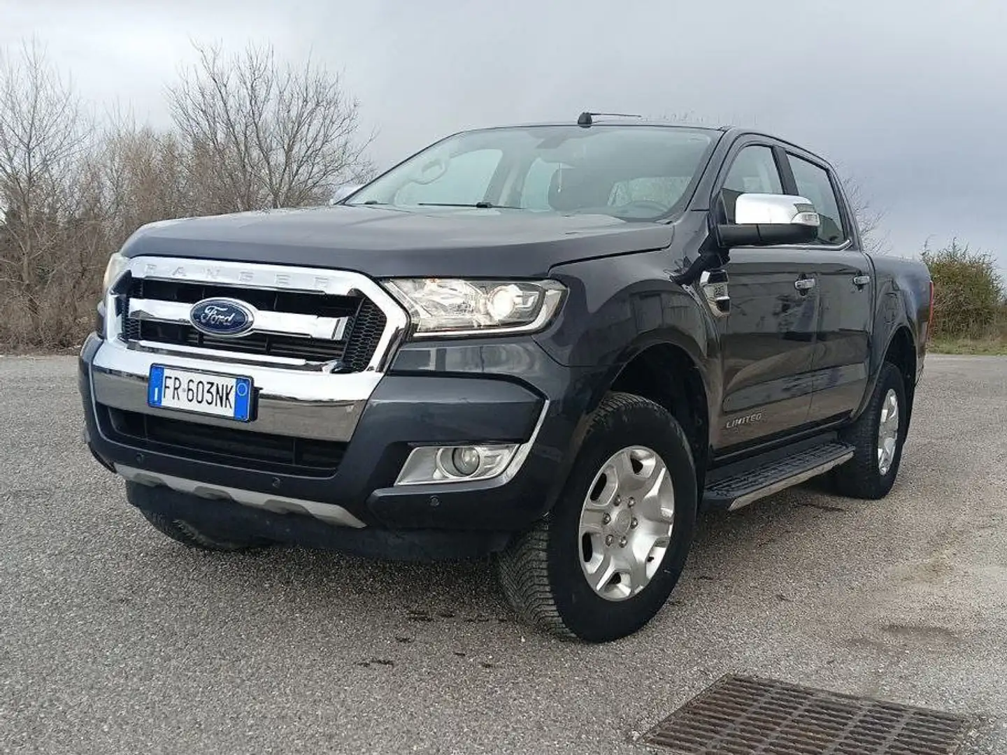 Ford Ranger Ranger 2.2 tdci double cab Limited 160cv auto Nero - 1