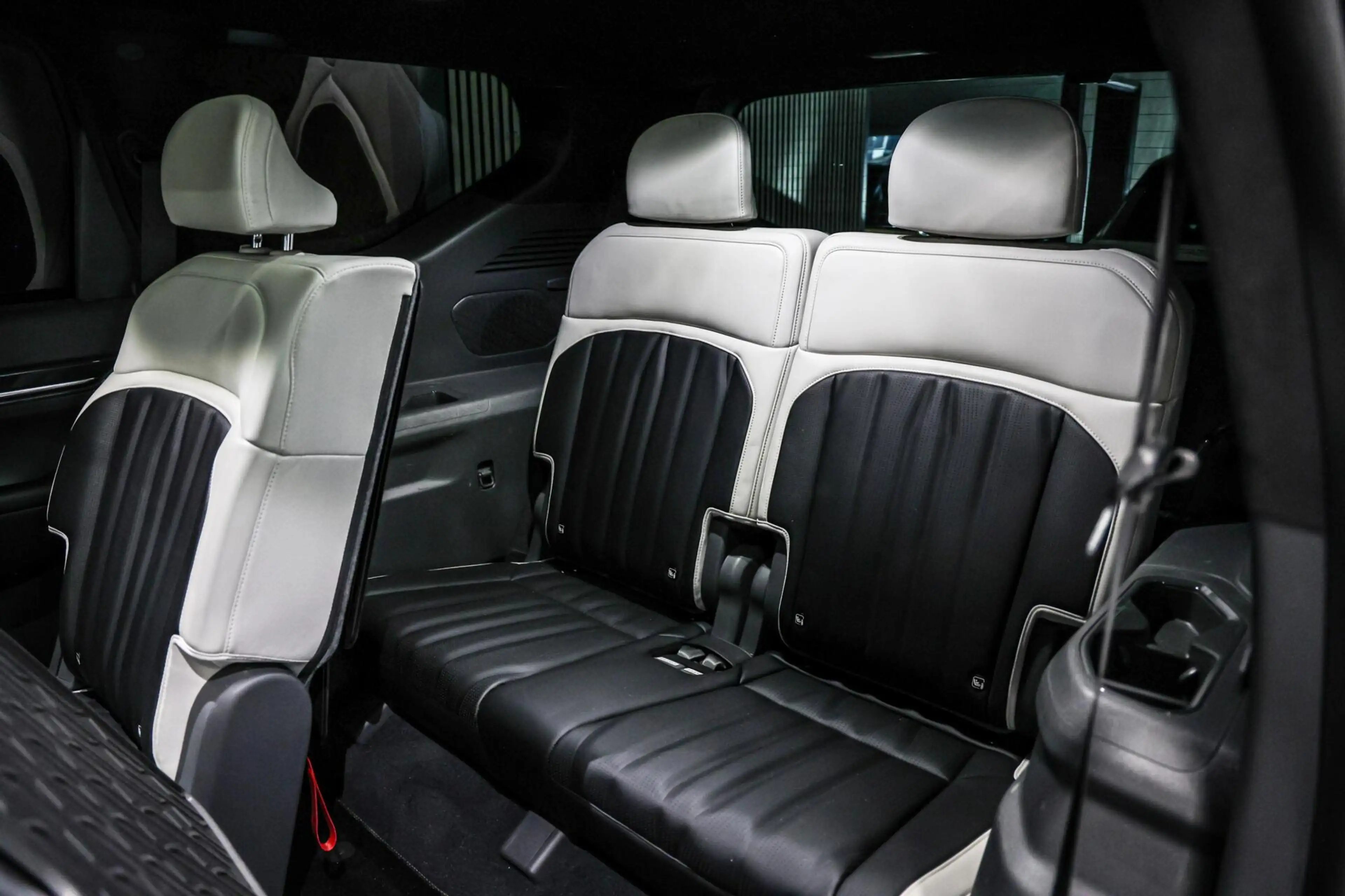 Kia EV9 Launch Edition GT-Line AWD 99.8 kWh|Meridian|HUD|P — photo 11