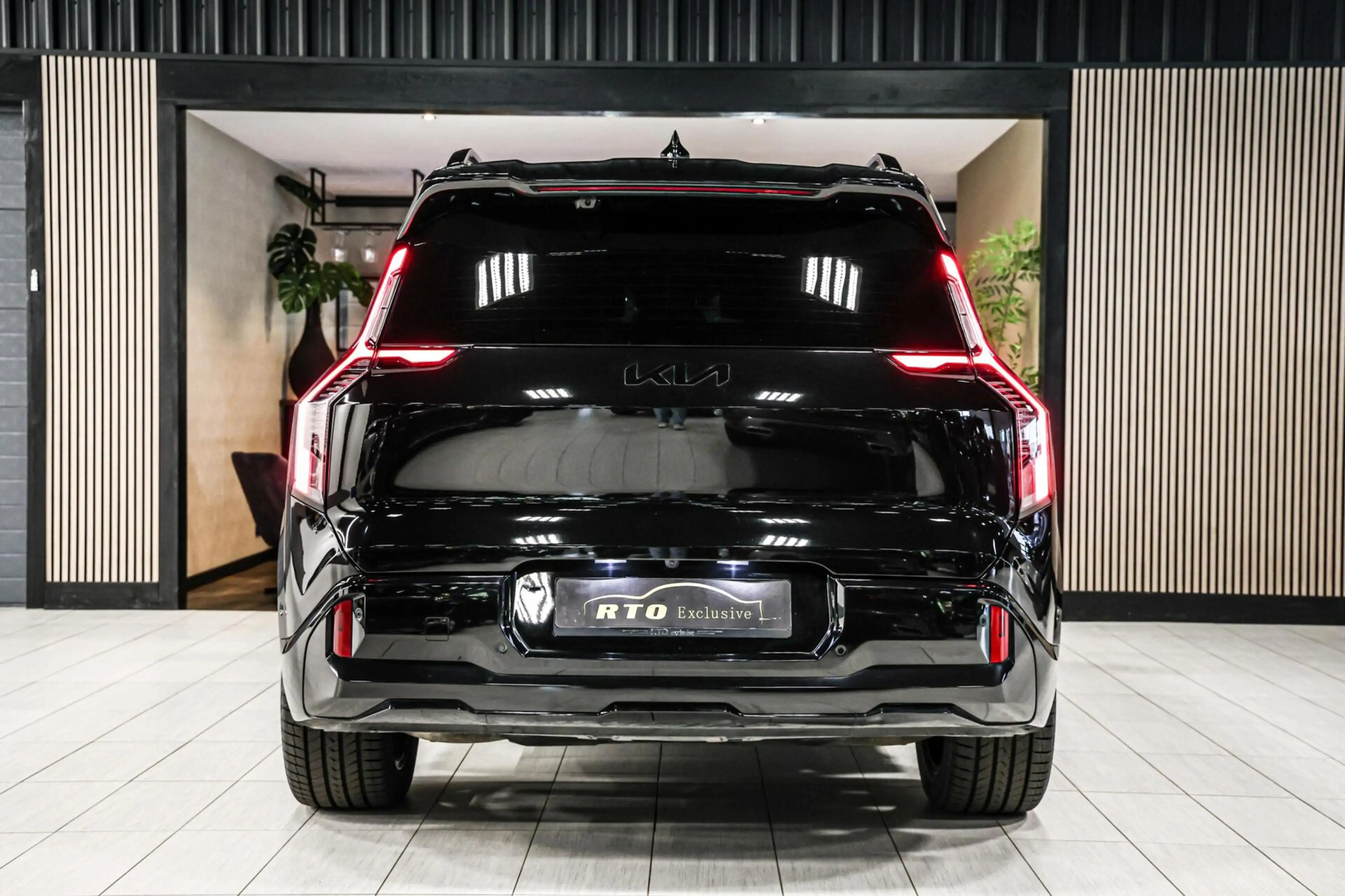 Kia EV9 Launch Edition GT-Line AWD 99.8 kWh|Meridian|HUD|P — photo 9