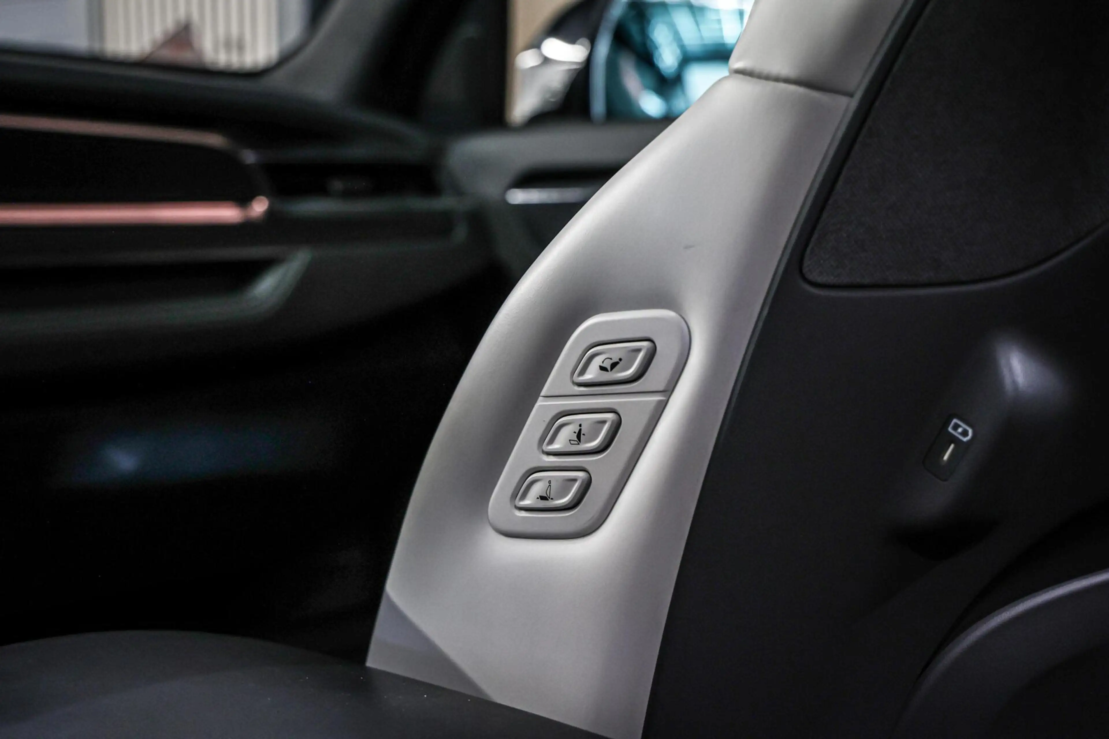 Kia EV9 Launch Edition GT-Line AWD 99.8 kWh|Meridian|HUD|P — photo 15