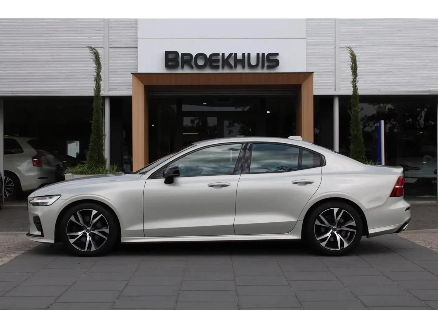 Volvo S60 2.0 B3 R-Design | Stoel + Stuurwielverwarming | Pa Gris - 2