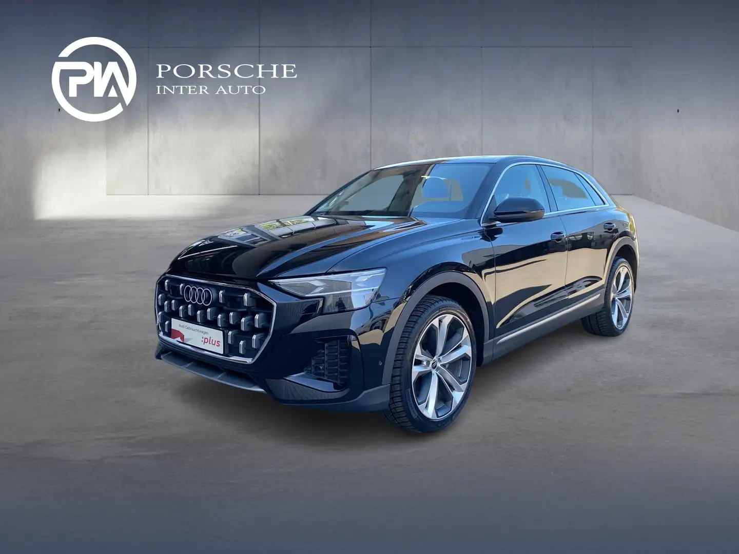 Audi Q8 50 TDI quattro Schwarz - 1