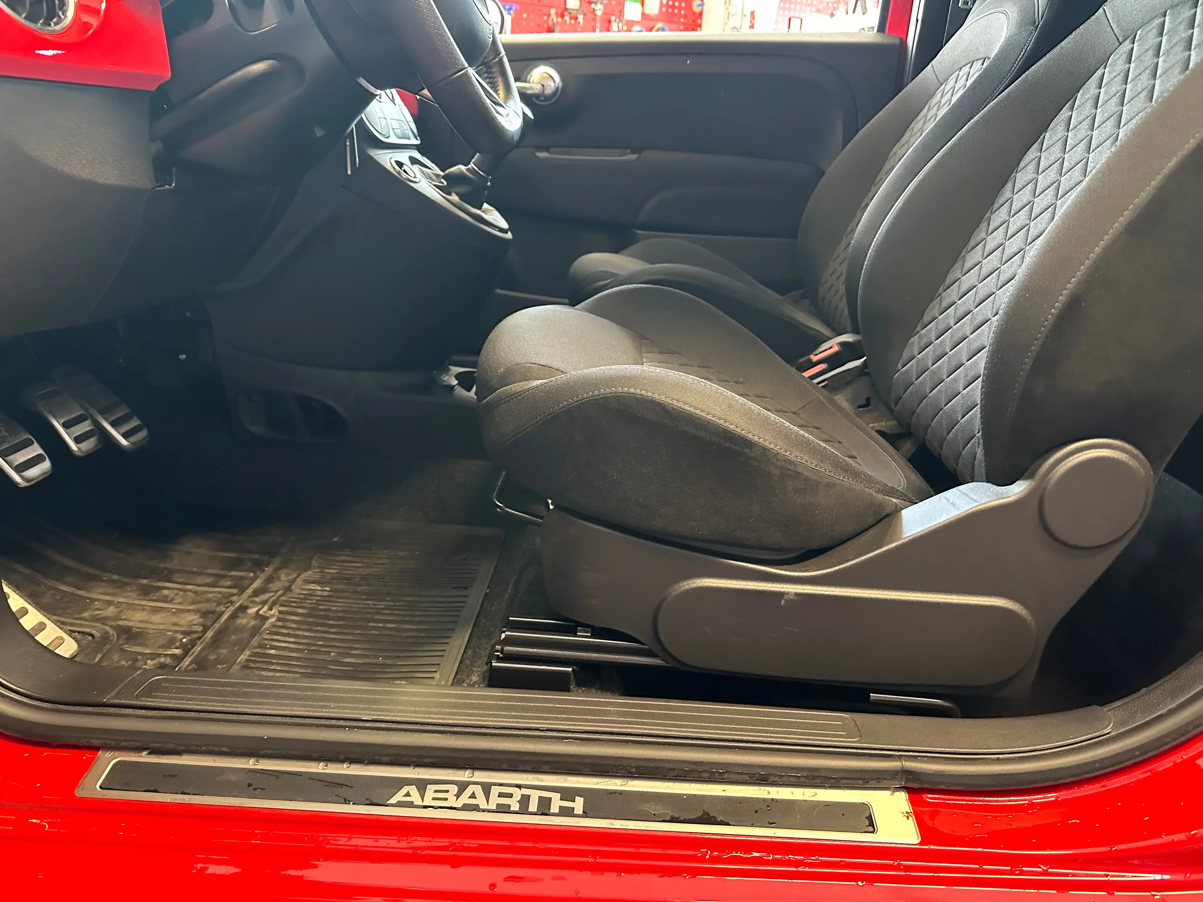 Abarth 500 595 Basis Alu Scheckheft Estetico Rosso — photo 7