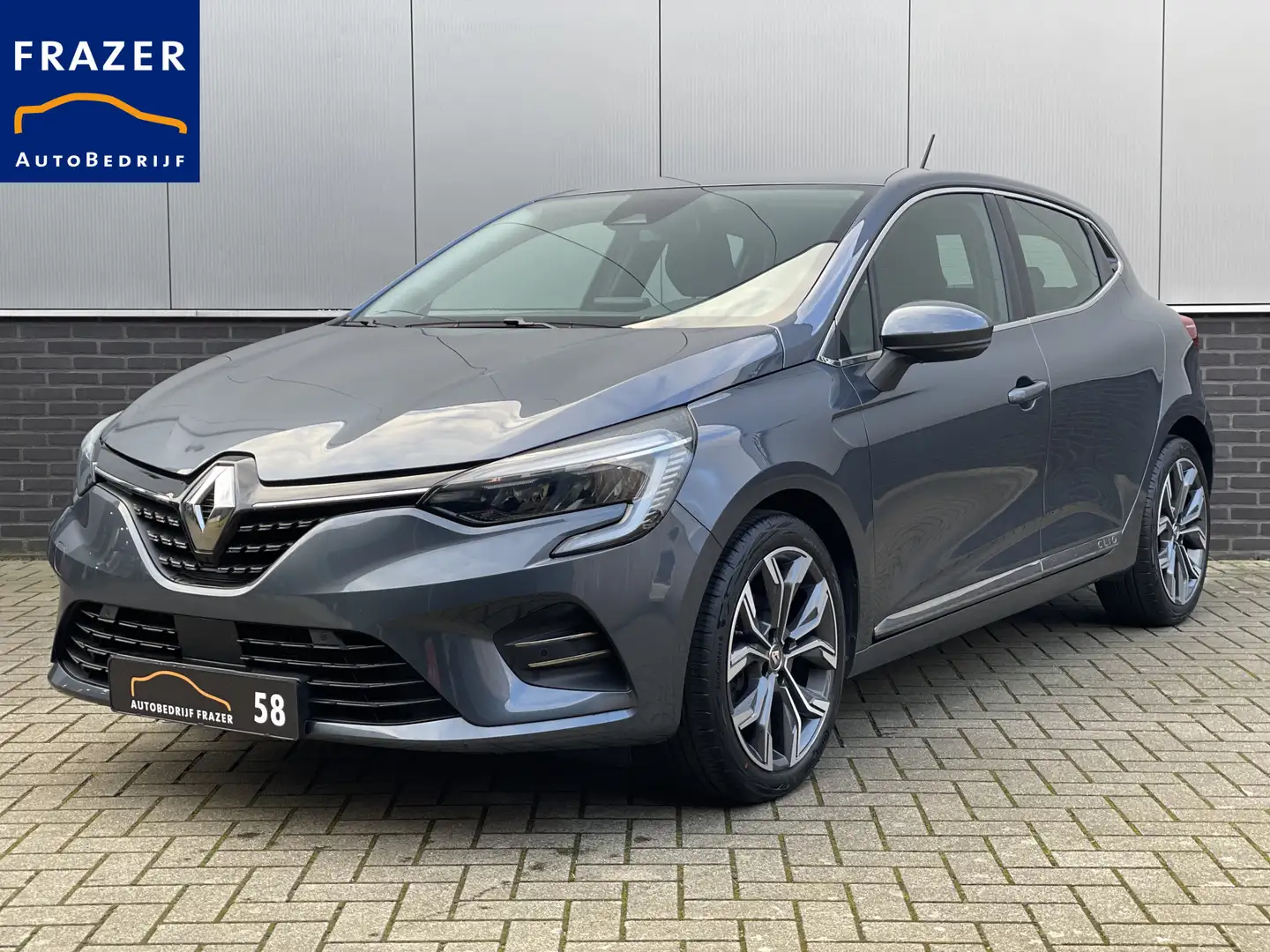 Renault Clio 1.0 TCe Intens LED / NAVI / CRUISE / RIJKLAAR Grijs - 1