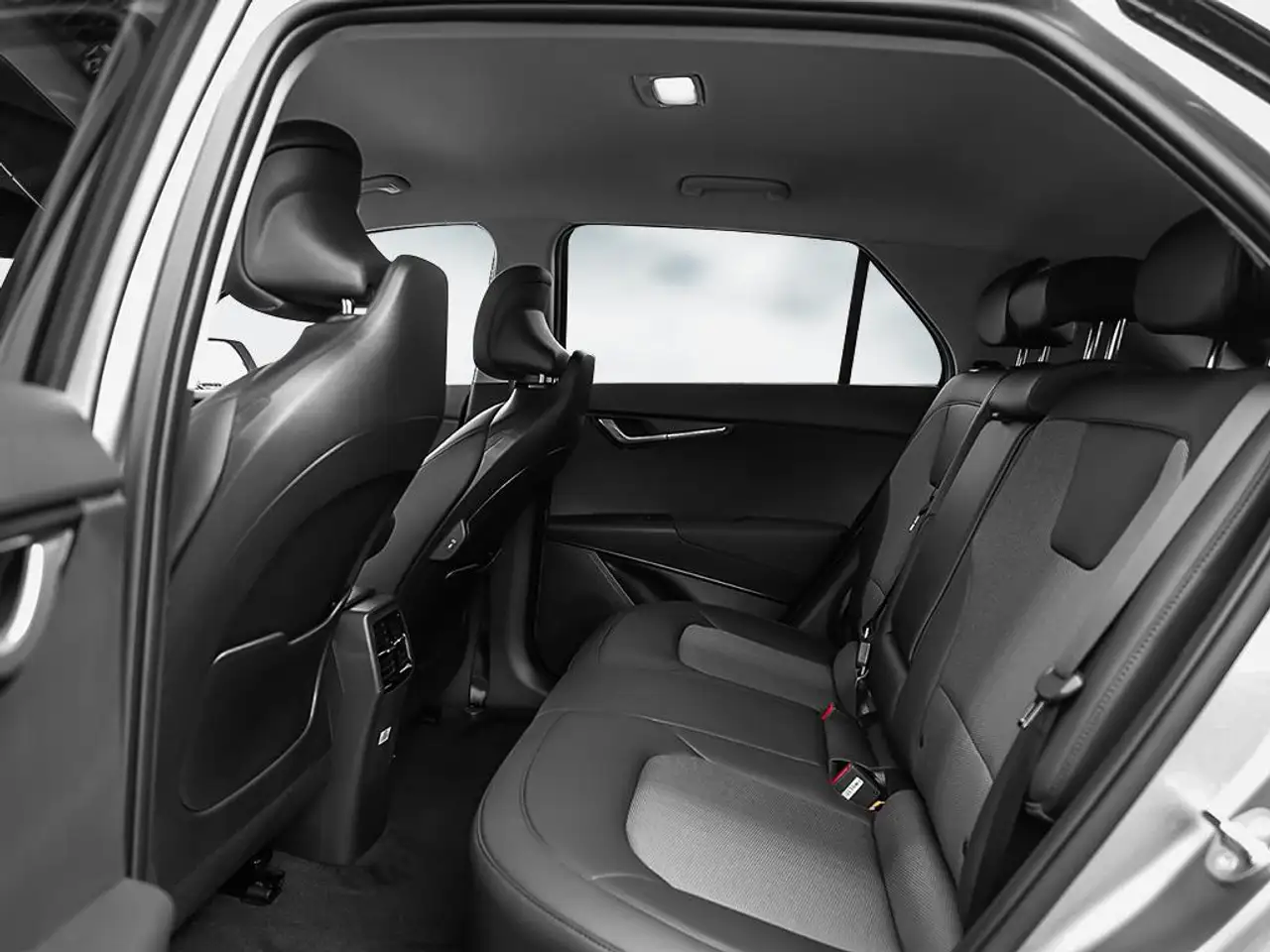 Kia Niro снимка Kia Niro
