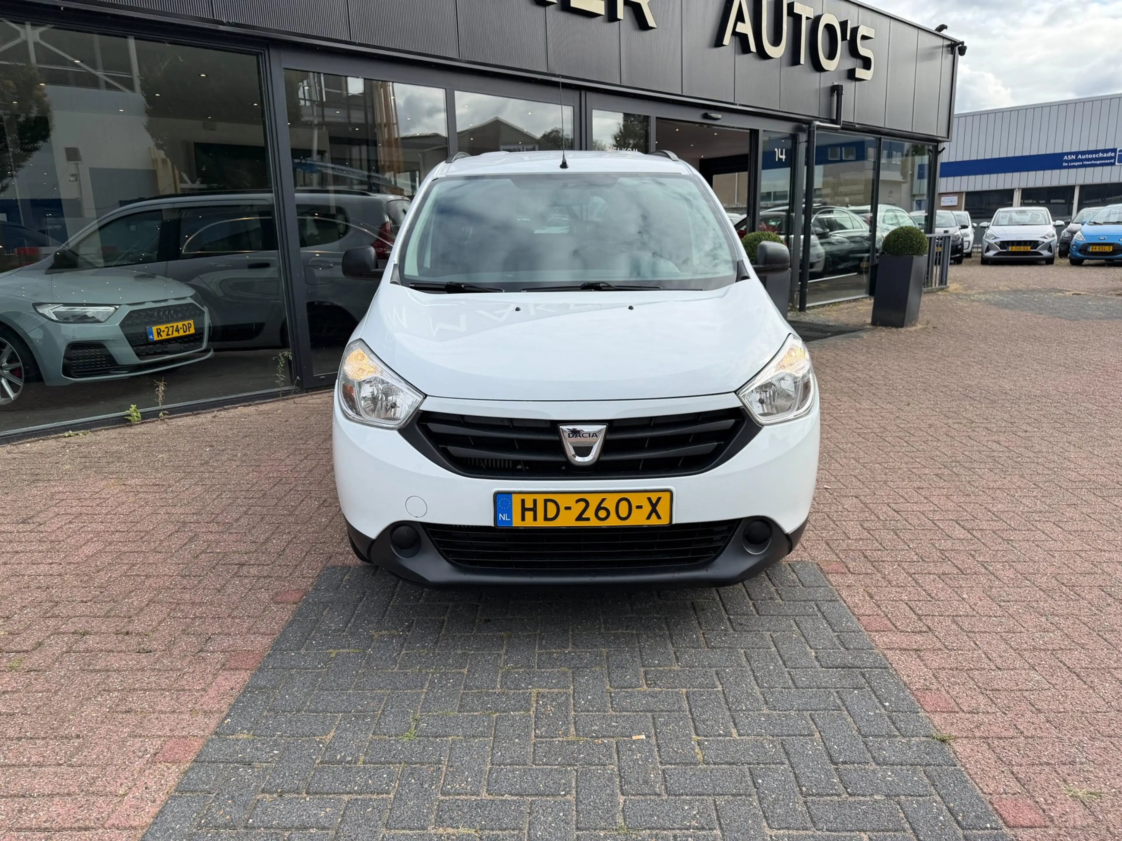 Dacia Lodgy 1.2 TCe Stepway 7p. Cruise|Dealer onderhouden — photo 4