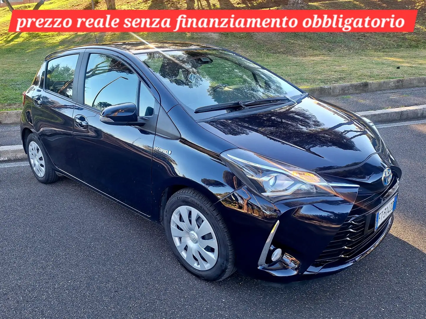 Toyota Yaris Yaris 1.5h PREZZO REALE SENZA VINCOLI FINANZIARI Bleu - 1