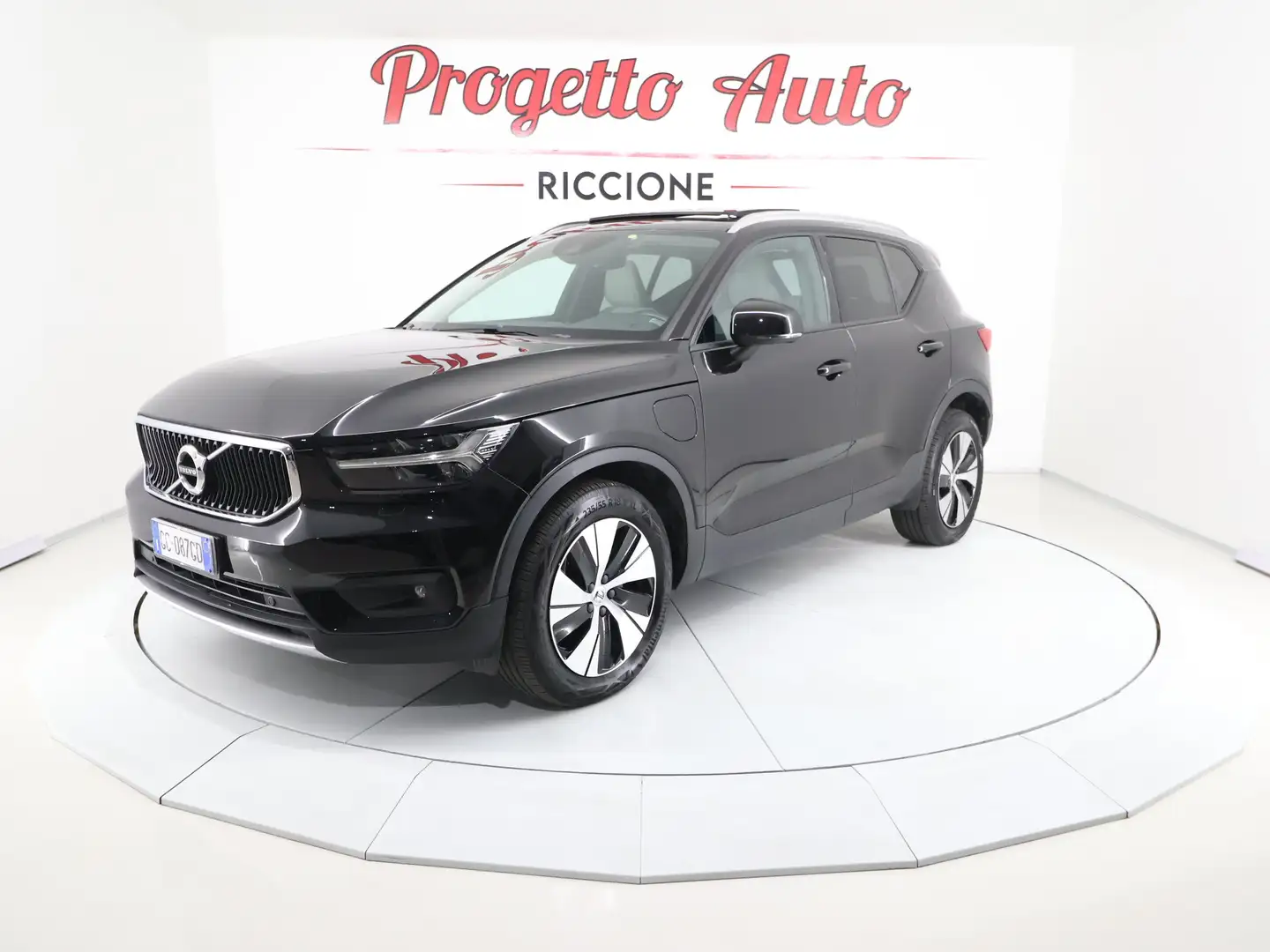 Volvo XC40 XC40 1.5 t5 phev Inscription Expression auto TETTO Negru - 1