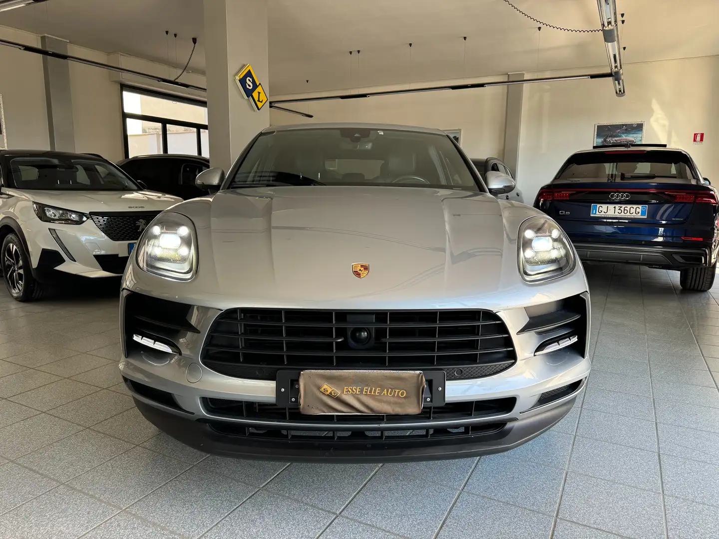 Porsche Macan 2.0 245cv pdk Argento - 2