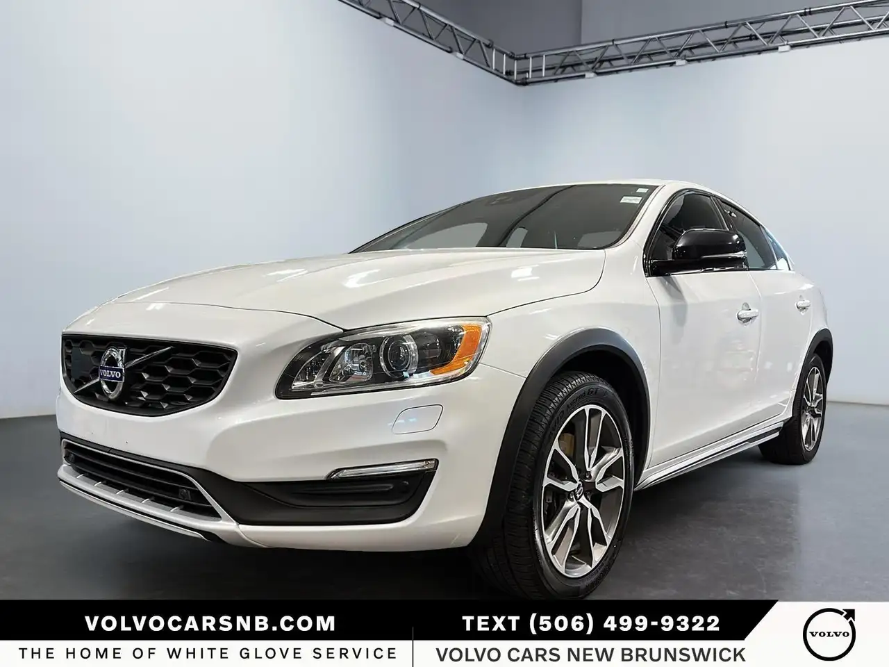 2017 Volvo S60 Cross Country